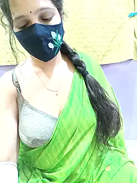 Rising Smiler online show from November 22, 8:52 pm