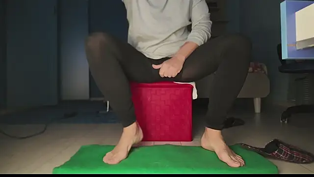 Snapshot of Sissy-Boys chatting on January 11, 6:23 pm Sissy-Boys online show from January 11, 6:23 pm