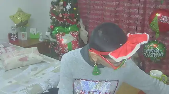 Snapshot of hotSANDRA_STARR chatting on December 21, 3:53 pm hotSANDRA STARR online show from December 21, 3:53 pm