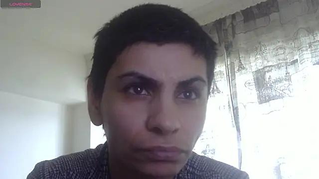 Snapshot of hotSANDRA_STARR chatting on February 8, 8:52 am hotSANDRA STARR online show from February 8, 8:52 am