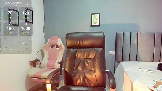 Tiffany teressa online show from February 12, 12:00 pm