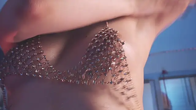 Snapshot of juby_yuby chatting on January 14, 7:53 pm juby yuby online show from January 14, 7:53 pm