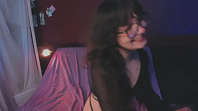 Snapshot of juby_yuby chatting on September 19, 1:45 pm juby yuby online show from September 19, 1:45 pm