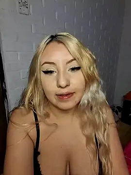 Snapshot of NibiruNairobi69 chatting on January 24, 3:43 am NibiruNairobi69 online show from January 24, 3:43 am