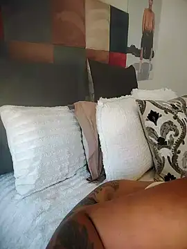 Snapshot of sexyTHANDO chatting on January 27, 10:27 am sexyTHANDO online show from January 27, 10:27 am