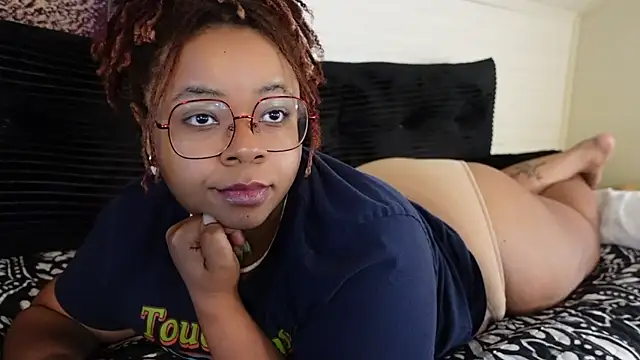 -khayaparker online show from June 19, 1:26 pm