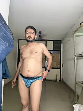 Snapshot of Spicy_aryan chatting on November 15, 1:18 pm Spicy aryan online show from November 15, 1:18 pm