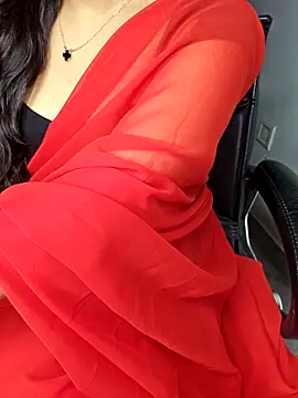 Snapshot of aliyaah_singh chatting on September 24, 5:27 pm aliyaah singh online show from September 24, 5:27 pm