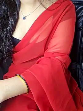 Snapshot of aliyaah_singh chatting on October 7, 5:32 pm aliyaah singh online show from October 7, 5:32 pm