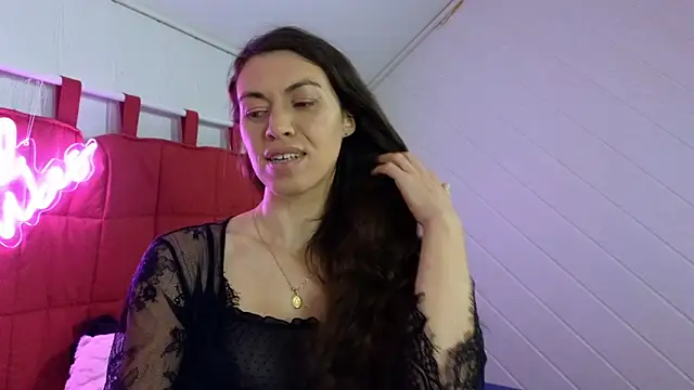 TiffanyDollxxx online show from December 14, 9:52 pm