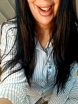 Snapshot of Queen_sousou chatting on December 18, 8:26 pm Queen sousou online show from December 18, 8:26 pm