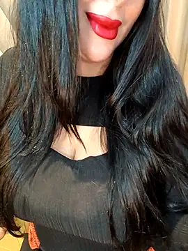 Snapshot of Queen_sousou chatting on December 19, 8:27 pm Queen sousou online show from December 19, 8:27 pm