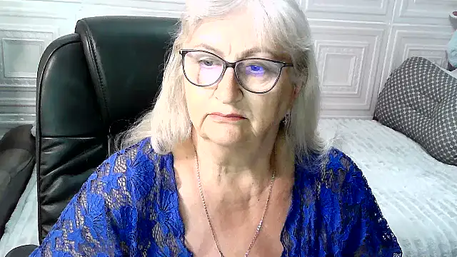 LolkaAlyss online show from July 12, 11:12 am