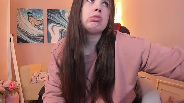 Snapshot of BattyMoll chatting on February 3, 2:25 am BattyMoll online show from February 3, 2:25 am