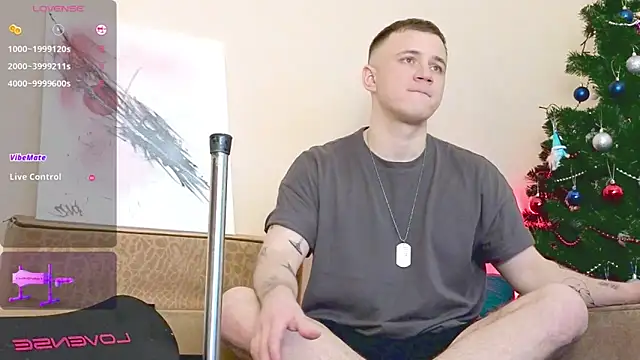 Ethan and mike online show from December 31, 2:03 pm