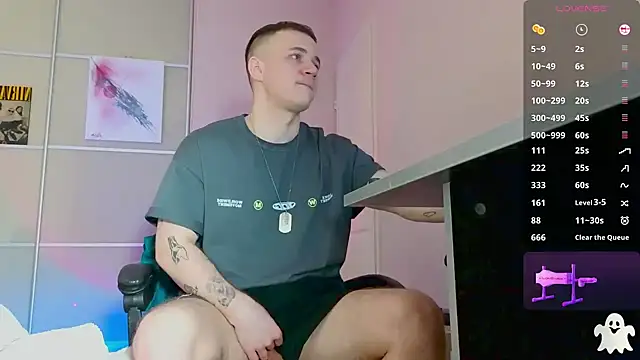 Ethan and mike online show from November 19, 11:10 am