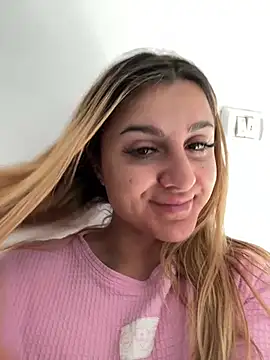 NicolePlay online show from May 16, 4:53 am