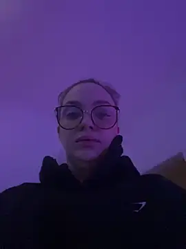 FemDom RubyKnightXXO online show from January 15, 9:09 pm