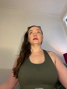 Snapshot of FemDom_RubyKnightXXO chatting on May 22, 9:26 am FemDom RubyKnightXXO online show from May 22, 9:26 am
