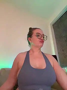 FemDom RubyKnightXXO online show from July 7, 9:19 pm