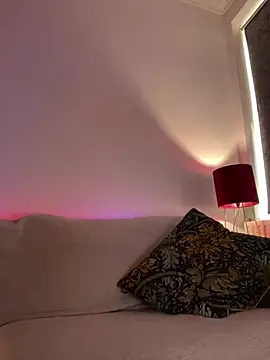 FemDom RubyKnightXXO online show from August 1, 6:18 pm