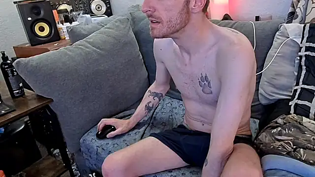 pyrowuff online show from March 17, 7:12 am