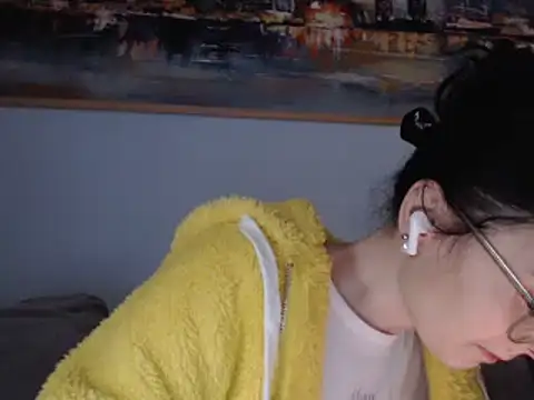 Snapshot of cleophee chatting on January 30, 9:47 am cleophee online show from January 30, 9:47 am