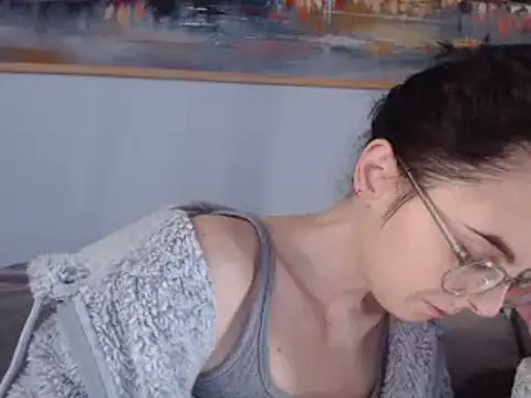 Snapshot of cleophee chatting on February 3, 1:19 pm cleophee online show from February 3, 1:19 pm