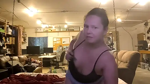 Mostlikely2suckseed88 online show from September 16, 5:47 pm