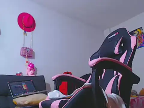 MARIANAWEED online show from January 31, 7:11 pm