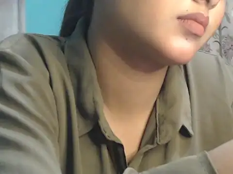 NancyRuvi online show from November 27, 3:03 pm