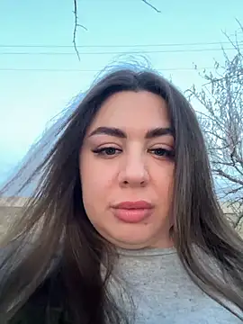 Snapshot of Sara_Slow chatting on January 7, 2:30 pm Sara Slow online show from January 7, 2:30 pm