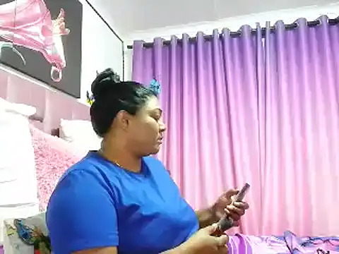 IndianDelia online show from March 14, 4:51 pm