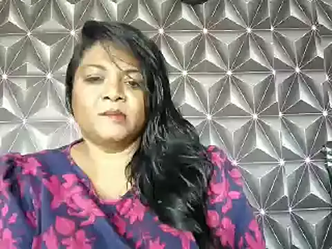 IndianDelia online show from April 17, 6:05 am