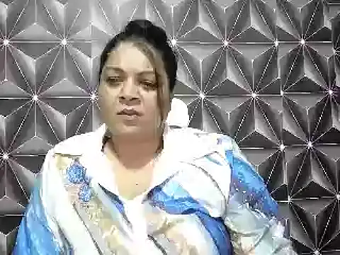 IndianDelia online show from June 6, 3:39 pm