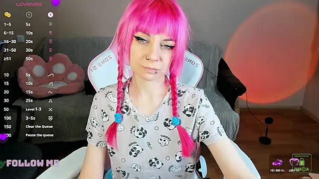 Snapshot of AmyRose6969 chatting on February 9, 5:33 pm AmyRose6969 online show from February 9, 5:33 pm