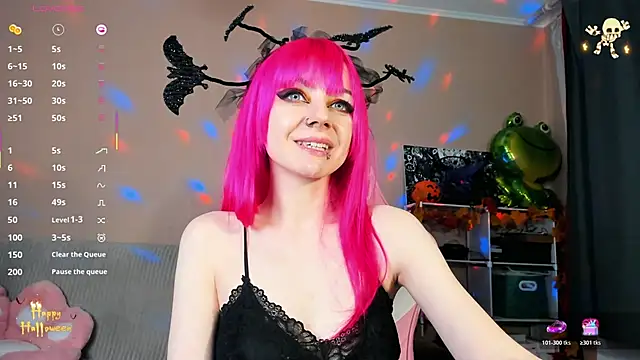 Snapshot of AmyRose6969 chatting on October 31, 10:11 pm AmyRose6969 online show from October 31, 10:11 pm