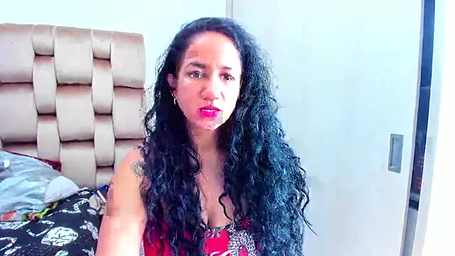 alaskmiller1 online show from April 28, 1:05 pm