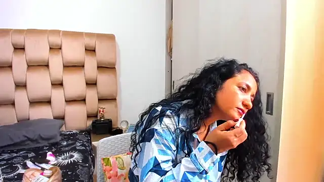 alaskmiller1 online show from April 29, 6:58 pm