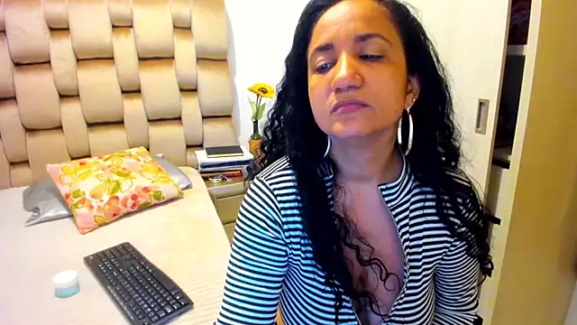 alaskmiller1 online show from July 14, 12:13 am