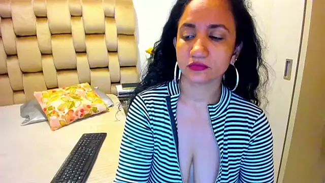 alaskmiller1 online show from July 14, 2:05 am