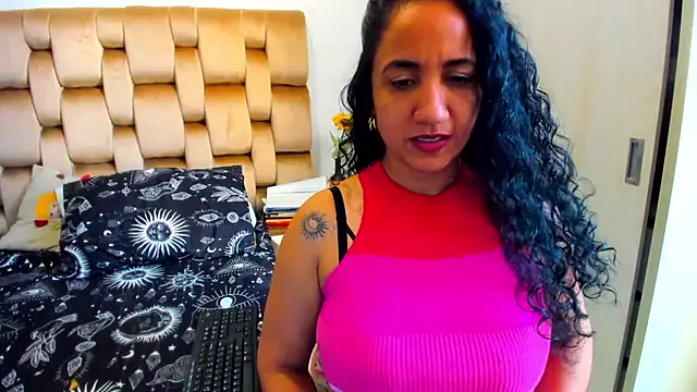 alaskmiller1 online show from July 28, 10:42 pm