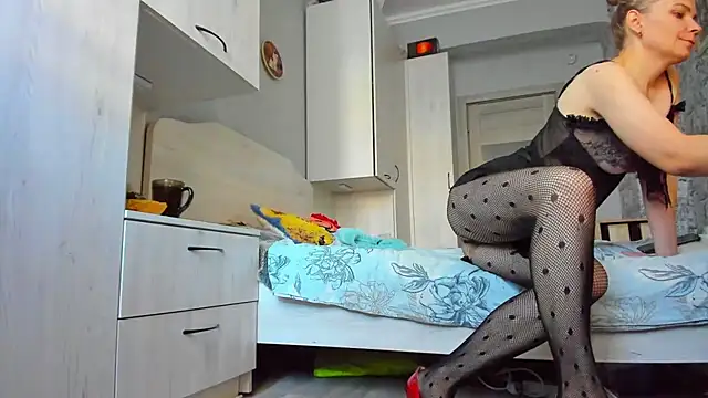 Snapshot of DUSSY_PUSSY chatting on October 7, 3:25 am DUSSY PUSSY online show from October 7, 3:25 am