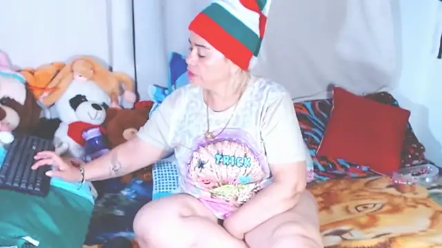 estrellita fugaz16x online show from December 18, 4:51 am