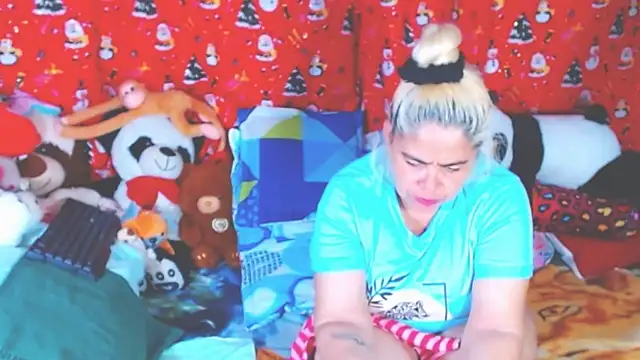 estrellita fugaz16x online show from December 22, 3:36 am