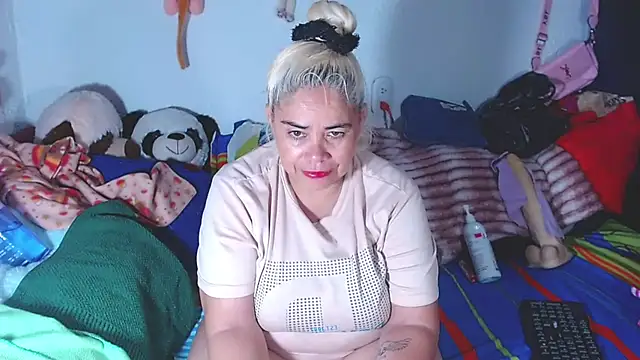 estrellita fugaz16x online show from July 26, 3:25 am