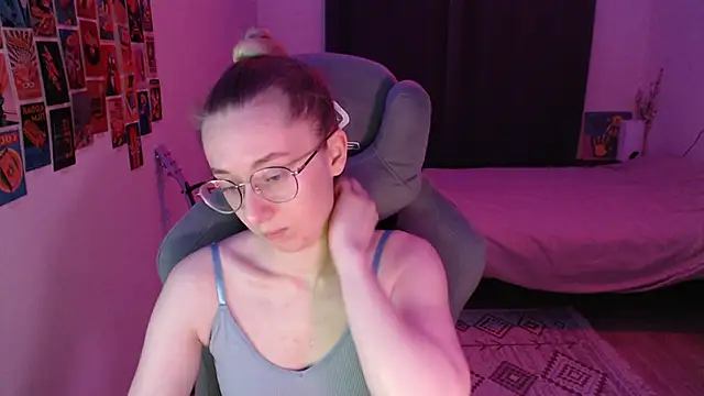 AnabelFrel online show from March 12, 12:39 am