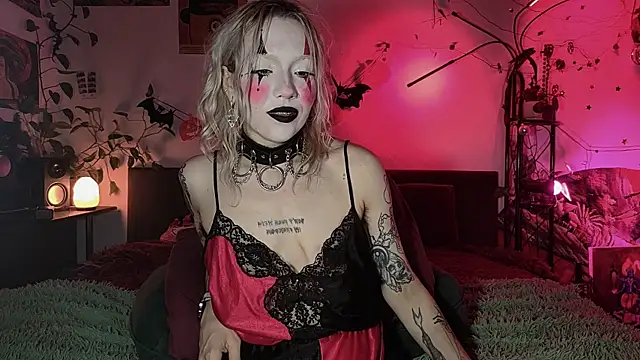 Snapshot of olivecum chatting on October 25, 1:29 pm olivecum online show from October 25, 1:29 pm