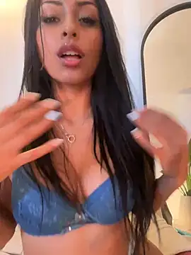 sweetAli  online show from February 1, 4:00 pm