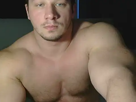 LionEdwin online show from April 25, 2:14 pm